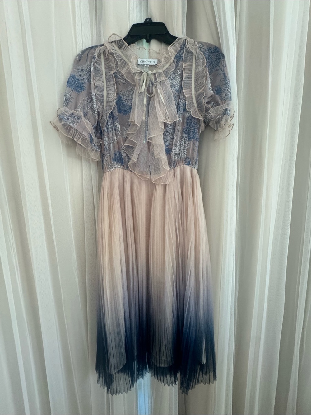 Chicwish “We Know It All” Gradient Pleated Mesh Tulle Dress